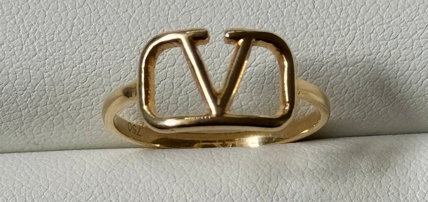 Valentino Ring