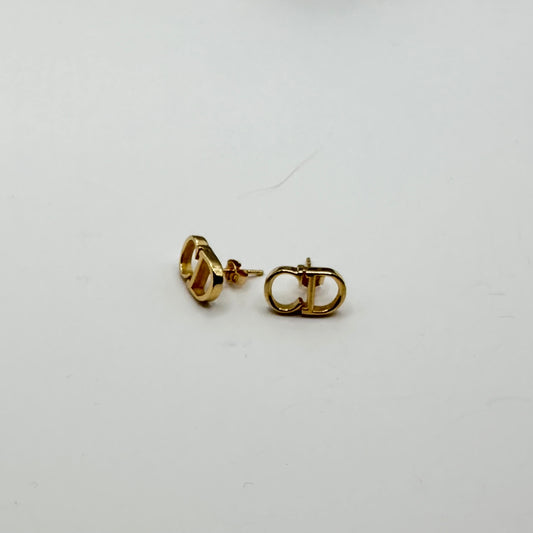 CD studs earring