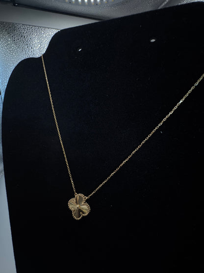 VCA Necklace - All Gold - 15mm Clover