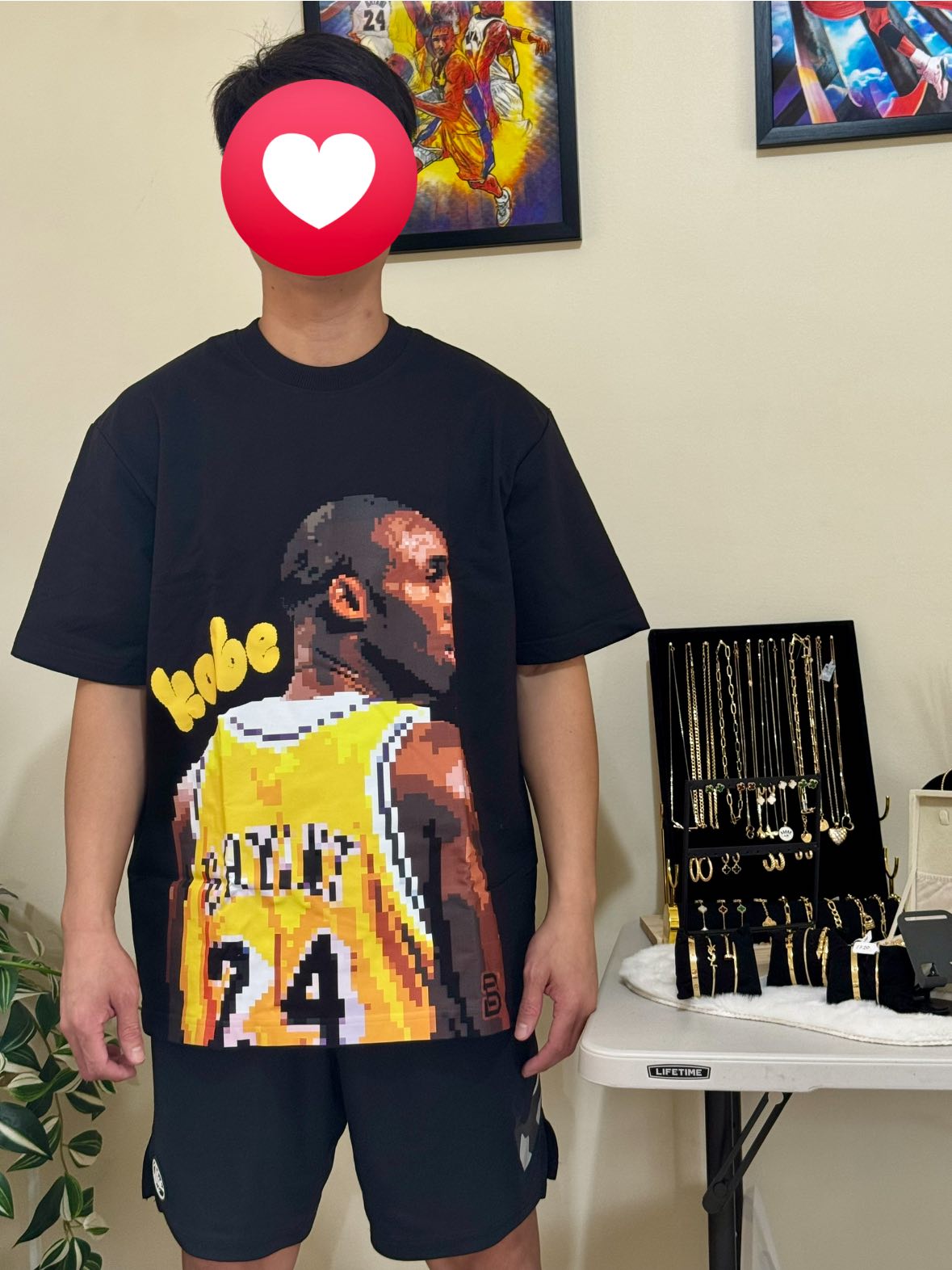 Kobe Tshirt" Pixelated"
